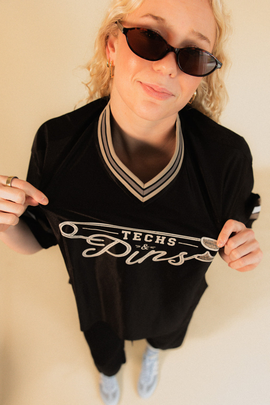jersey,adult,cropped